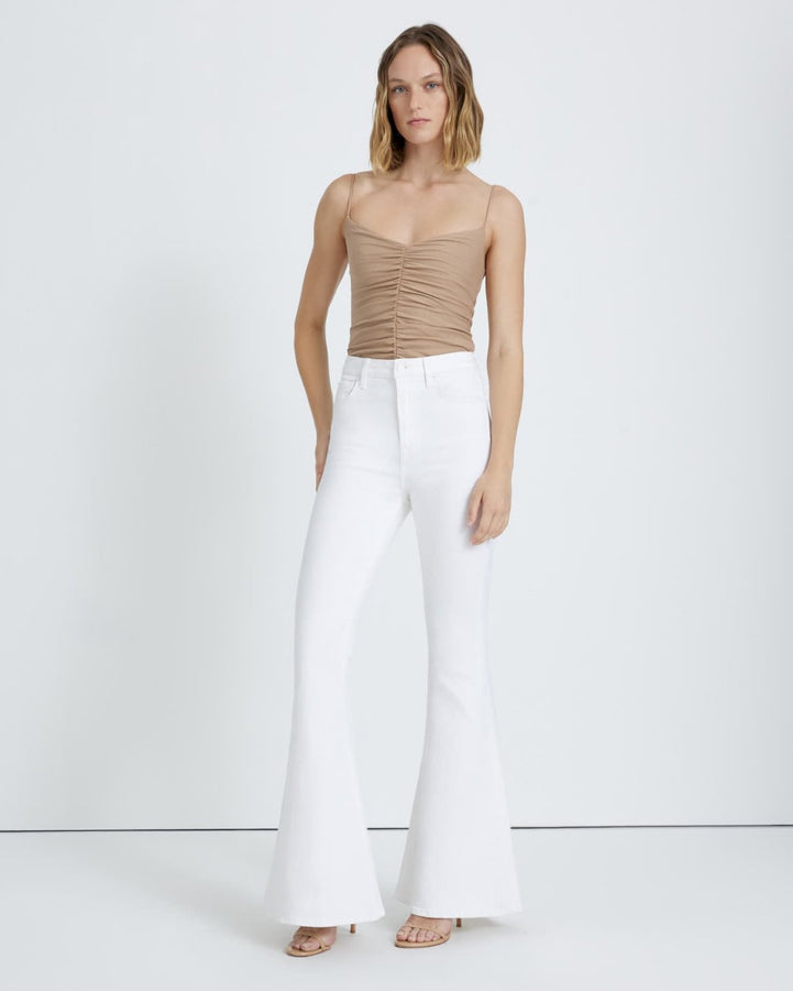 super flare high waisted jeans - white | Bell bottom jeans outfit, White  flare pants, White bell bottom jeans outfit